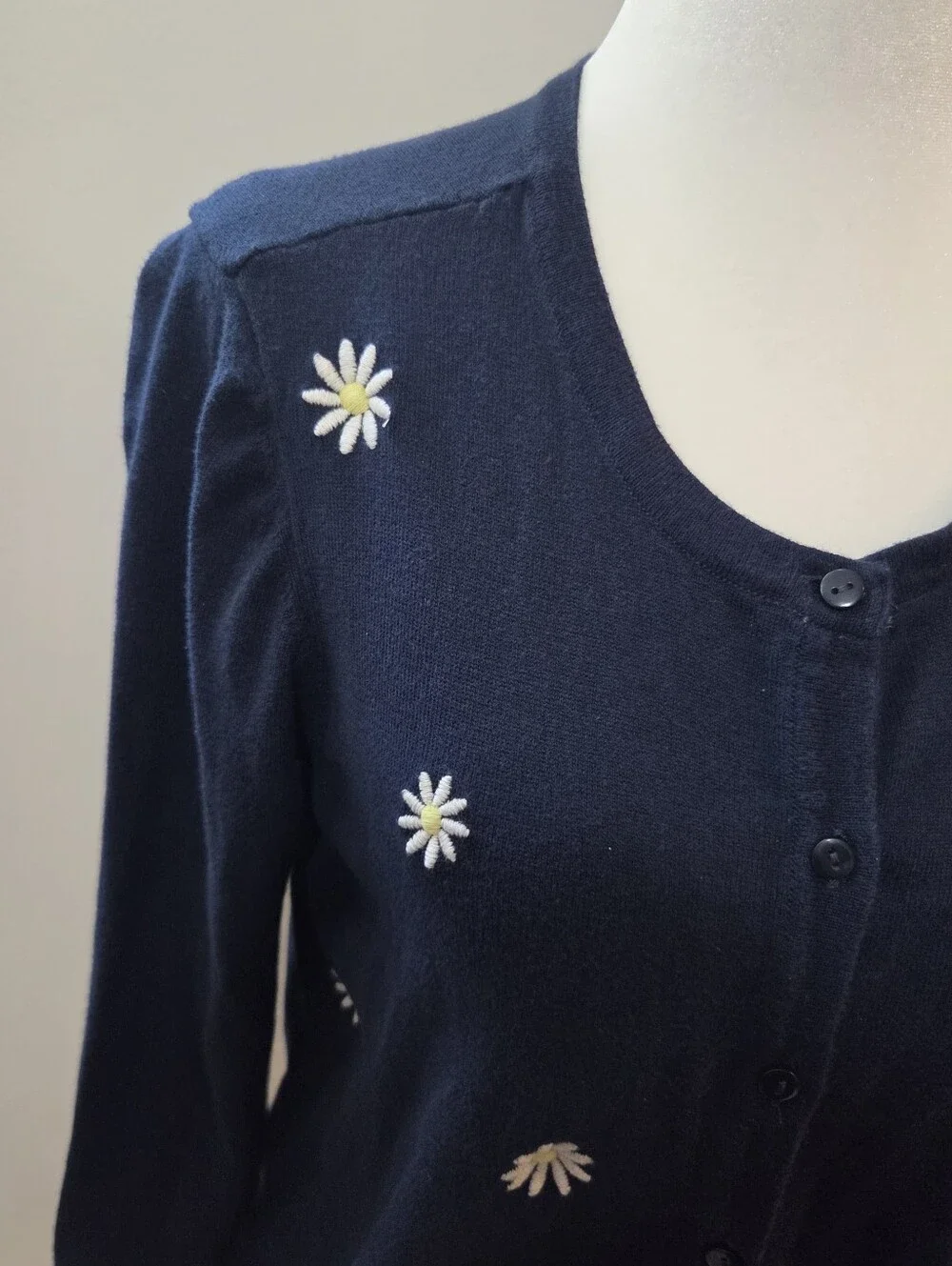 Loft Navy Blue Floral Daisy Button Down Women's Feminine Cotton Cardigan Medium - Picture 2 of 10